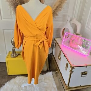 GORGEOUS MUSTARD GOLD MIDI BOOHOO DRESS 💛🧡